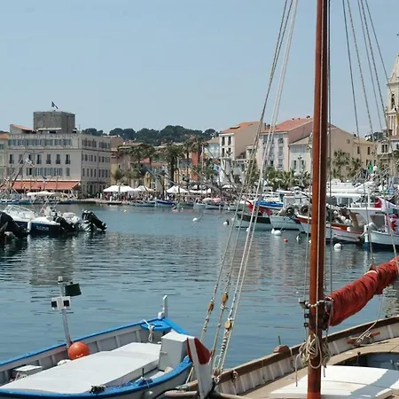 T2 Climatise Port De - Grande Terrasse * Sanary-sur-Mer